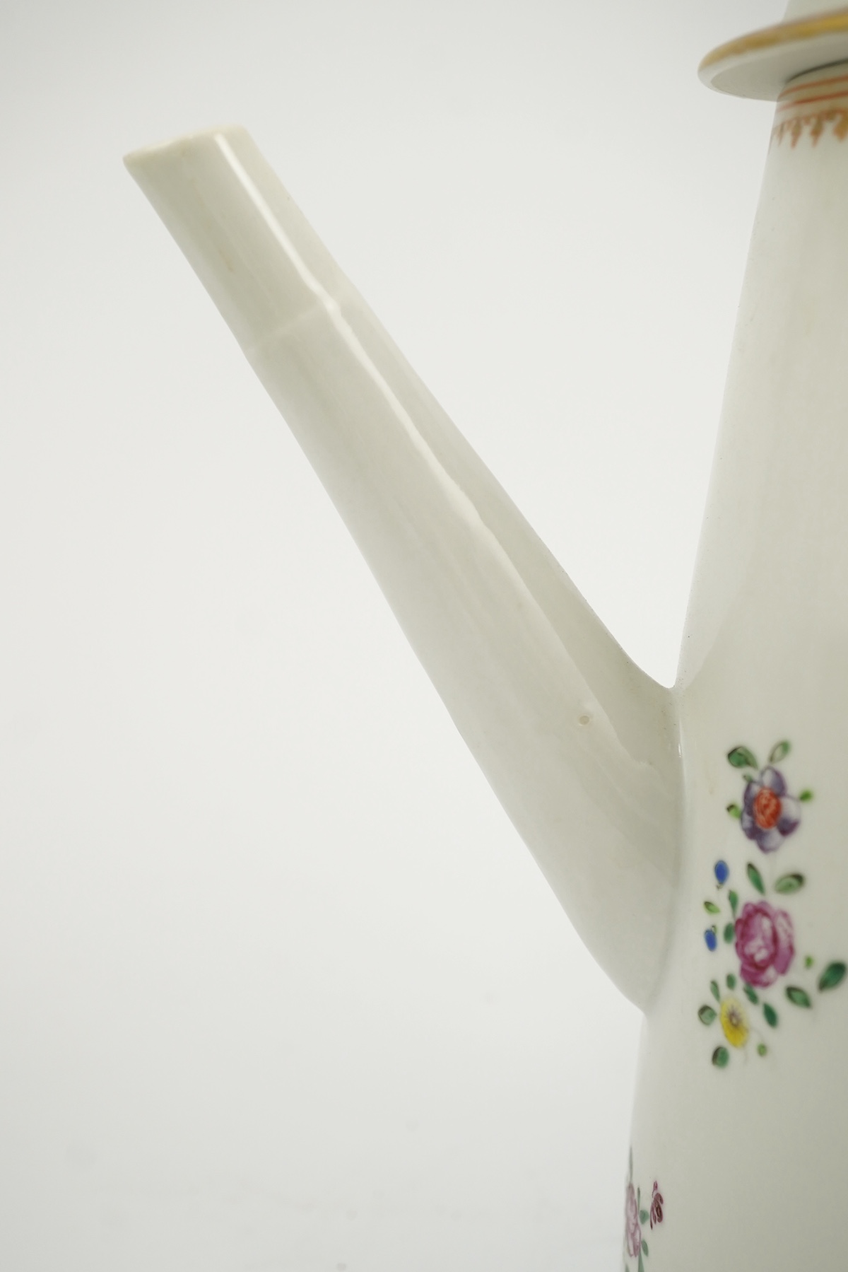 A Chinese export famille rose coffee pot, Qianlong period